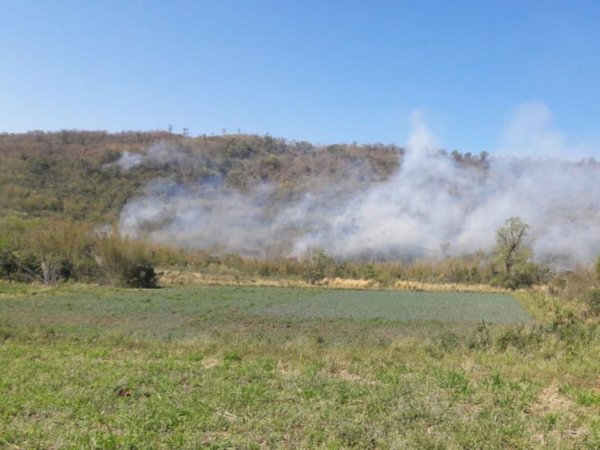 En 7 días, incendio forestal arrasa 200 ha. en cordillera del Ybytyruzú