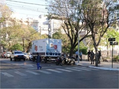 Contrataciones suspende pagos por comisarias móviles a alto costo