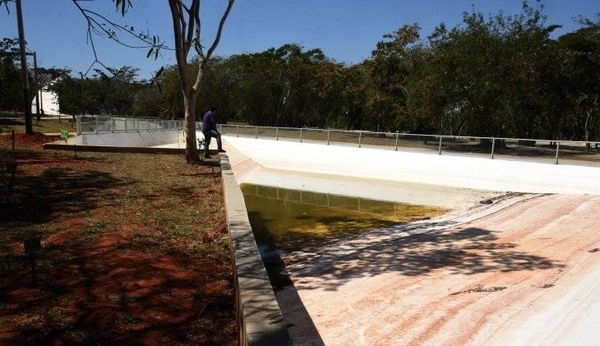 HOY / IPS promete hacerse cargo del mantenimiento del Parque Urbano