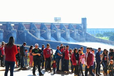 Suspenden operativo militar combinado en central hidroeléctrica Itaipú