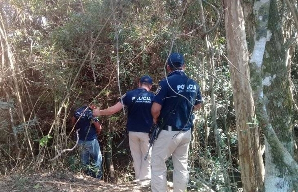 HOY / Cae abatido un supuesto criminal que disparó a policías durante patrullaje