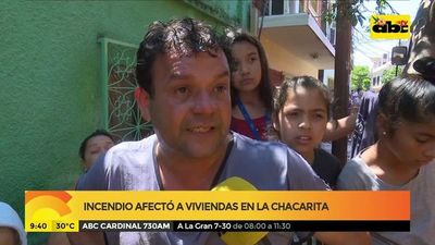 Incendio afectó a viviendas en la Chacarita - ABC Noticias - ABC Color