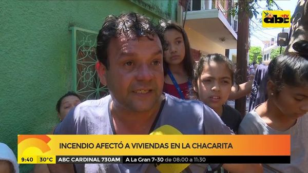Incendio afectó a viviendas en la Chacarita - ABC Noticias - ABC Color