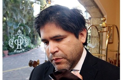 Asediado por críticas a su proyecto antiescrache diputado lo retira, y los huevos seguirán “lloviendo” - ADN Paraguayo
