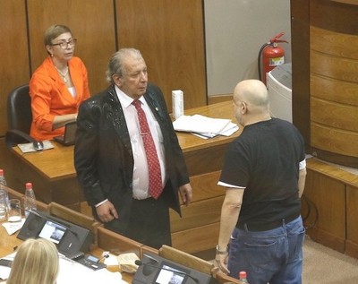 Amonestación verbal para Payo Cubas y Juan Carlos Galaverna