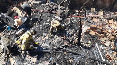 Incendio en la Chacarita afectó a unas doce familias - .::RADIO NACIONAL::.