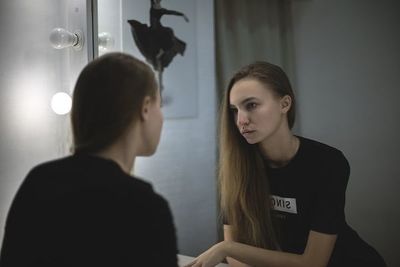 El amor propio, una cualidad desplazada por el oscuro pesimismo - Periodismo Joven - ABC Color