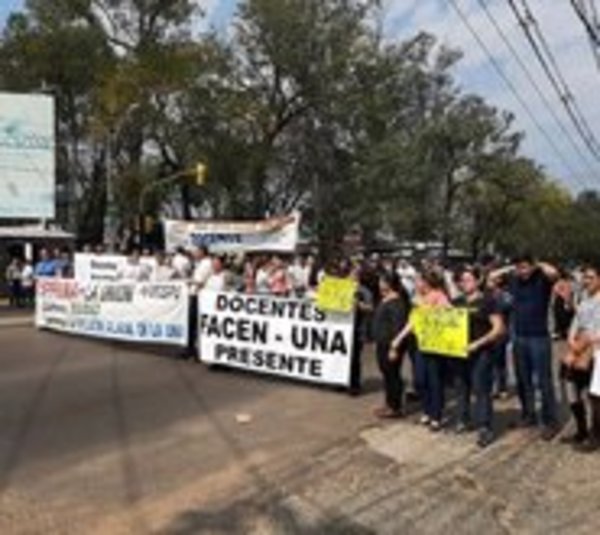 Levantan paro en la UNA - Paraguay.com