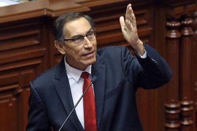 Presidente de Perú disuelve el Congreso y llama a elecciones parlamentarias anticipadas - ADN Paraguayo
