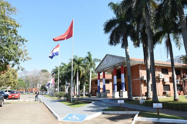 Levantan paro total en la UNA - Nacionales - ABC Color