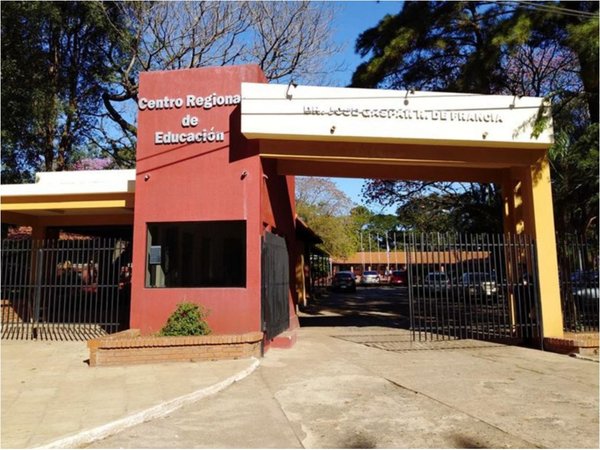 MEC sumaria y retiene sueldo de docente enferma de cáncer