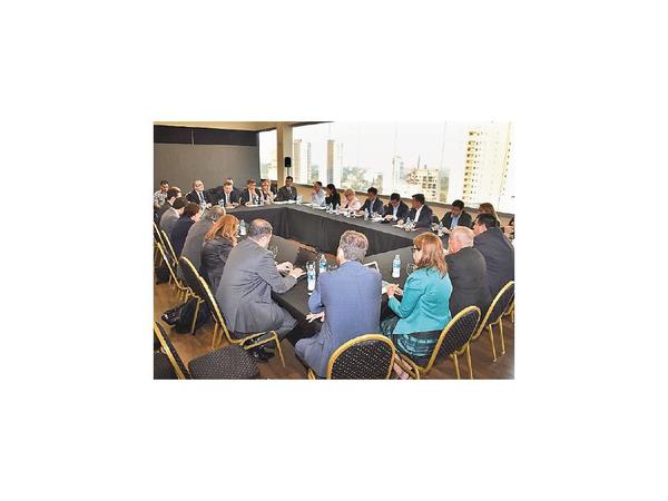 Roaming: Reguladores buscan avanzar en aplicar el costo cero en el Mercosur