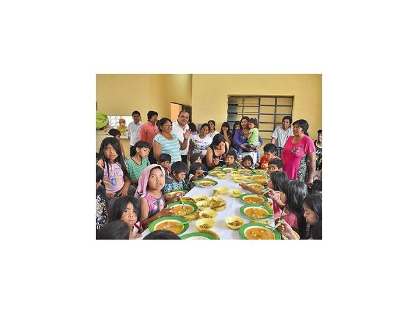 Reinician entrega de almuerzo escolar en Puente Kyjhá