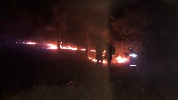 Paraguarí: Bomberos no dan abasto ante grandes incendios
