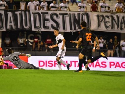 El millonario monto para iniciar negociaciones por Erik López