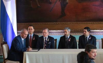 Gobierno promete construcción de 1.800 viviendas sociales en Bañado Norte - Nacionales - ABC Color