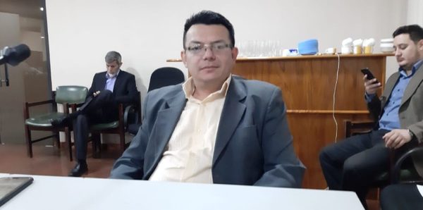 Concejal admite irregularidades en entrega de almuerzo escolar por parte de la Gobernación