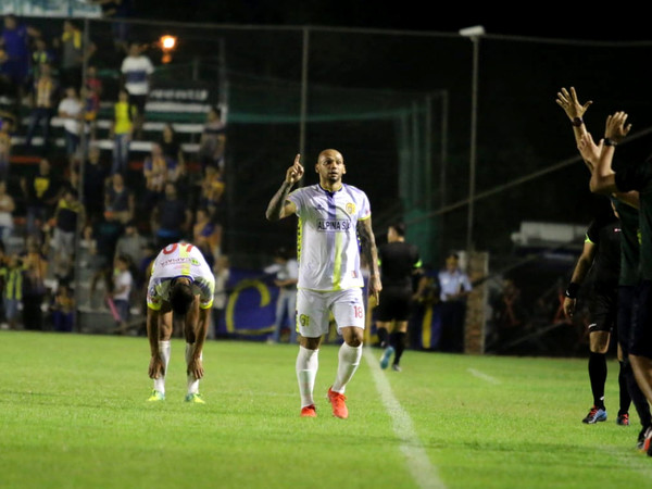 Dionicio Pérez anota el mejor gol de la fecha