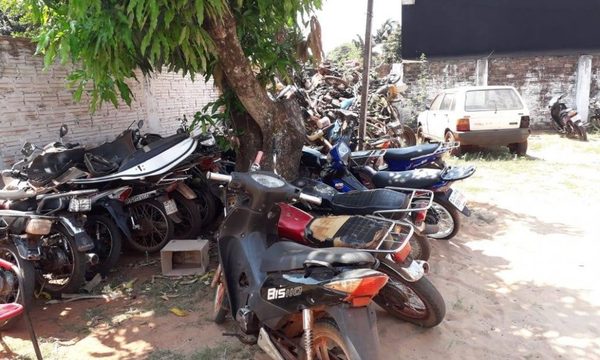 Incautan diez motocicletas durante control en Hernandarias