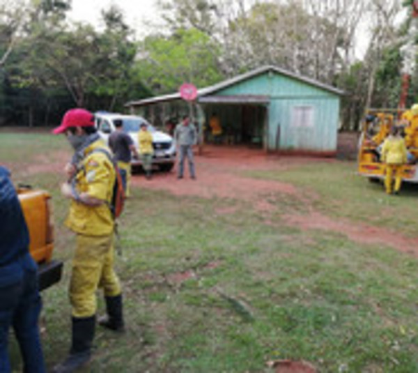 Bomberos voluntarios son recibidos a balazos - Paraguay.com
