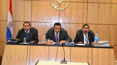 Caso Paraguarí: JEM suspendió a los jueces por lenguaje inapropiado » Ñanduti