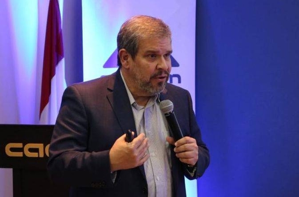 HOY / Que el estado gaste más y mejor, que llueva bien, mente positiva: algunos tips anticrisis