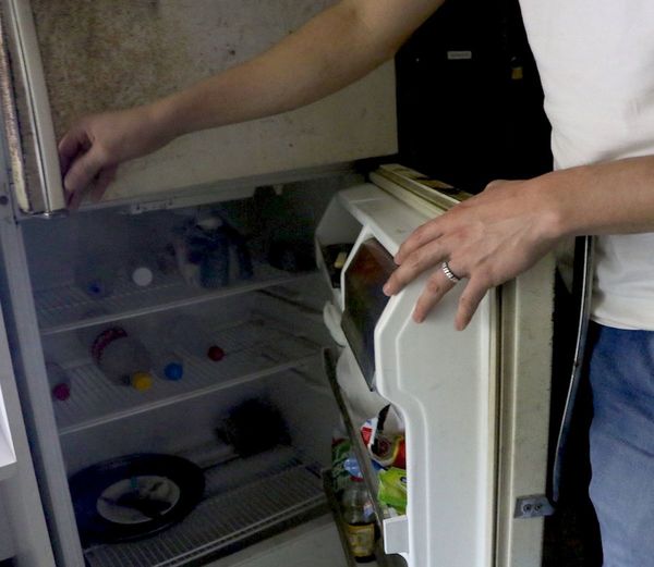 Vecinos se quejan por falta de electricidad en Guarambaré
