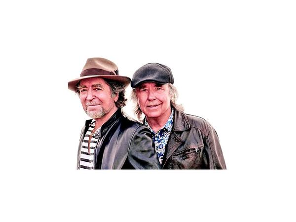 Habilitan cuatro mil entradas para show de Serrat y Sabina