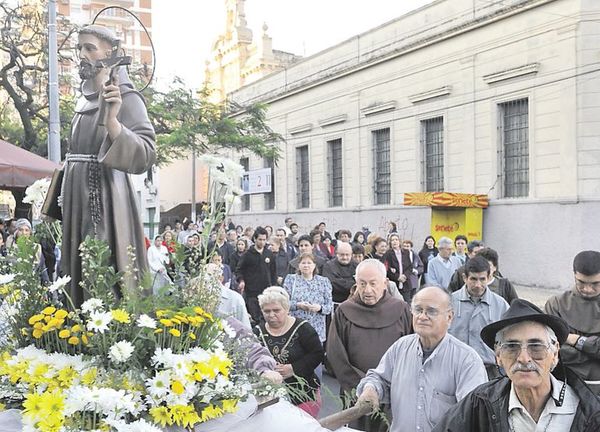 La parroquia de San Francisco honra al patrono de la ecología - Locales - ABC Color