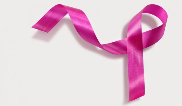 Redes se tiñen de rosa este octubre