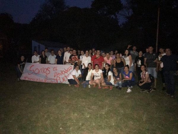 SEGUIDORES DE SCHLENDER SE MANIFESTARON EN JESÚS