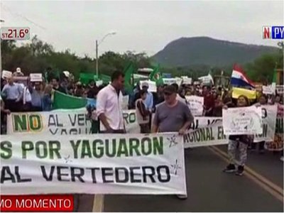 Yaguarón: Pobladores cierran ruta en rechazo a instalación de vertedero