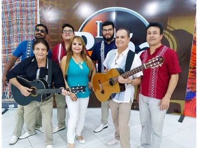 El grupo Cantares festeja aniversario