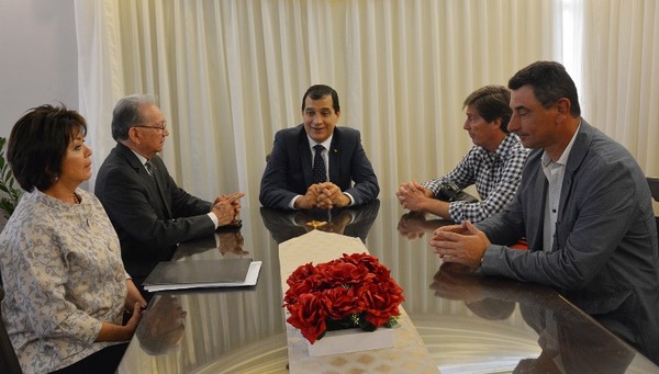 Presentan proyecto de fábrica de ladrillos como método de reinserción de PPL