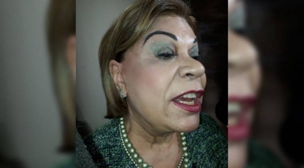 HOY / Porque no la saludaron, ministra pide colocar sus fotos en las sedes judiciales