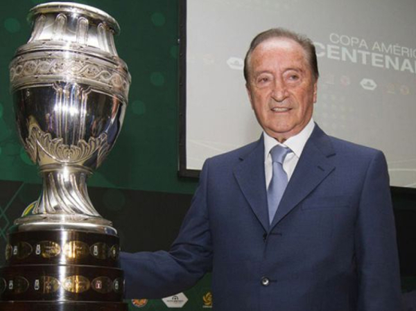 FIFA inhabilita de por vida a Figueredo