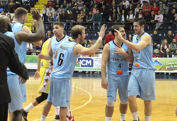 San José triunfa en su debut en la Liga Sudamericana de Basket - .::RADIO NACIONAL::.