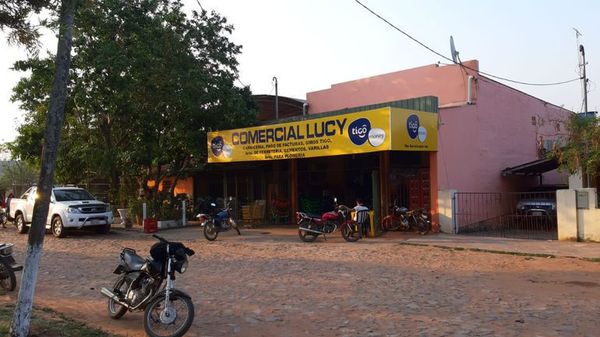 Detienen e imputan a involucrados en asalto ocurrido en Tebicuarymí - Nacionales - ABC Color