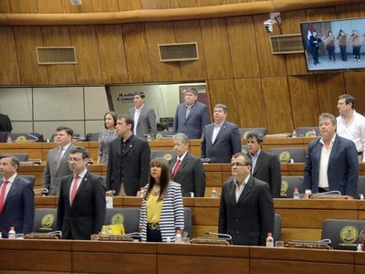 Diputados dan ok al 3 de octubre como "Día de la puntualidad"