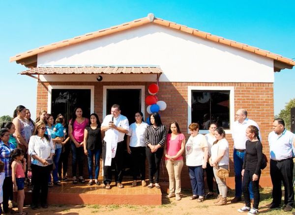 Entregan casas a 35 familias de San Miguel - Interior - ABC Color
