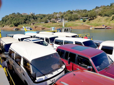 El contrabando por Tres Fronteras tendría aval del director de Aduanas