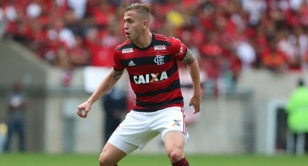 Con Piris Da Motta, el Flamengo igualó en su visita a Gremio