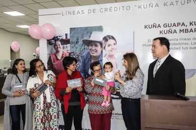Cerca de 3.500 mujeres emprendieron negocios mediante los microcréditos Kuña Katupyry del BNF | .::Agencia IP::.