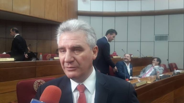 HOY / Titular del Indert debería renunciar por decoro, según Bacchetta
