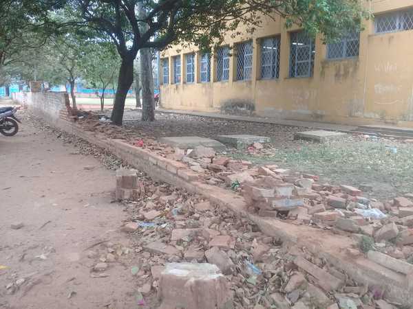 Escuela sigue esperando por ayuda para reconstruir muralla | Radio Regional 660 AM
