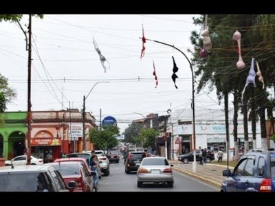 “SostenArte”, llamativa campaña de prevención de cáncer de mamas