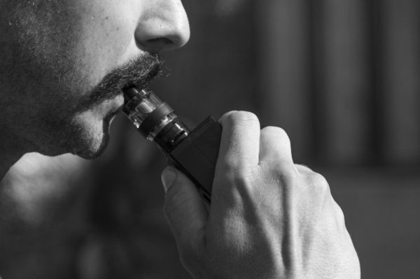 Media sanción para regulación del uso de vapeadores - Digital Misiones