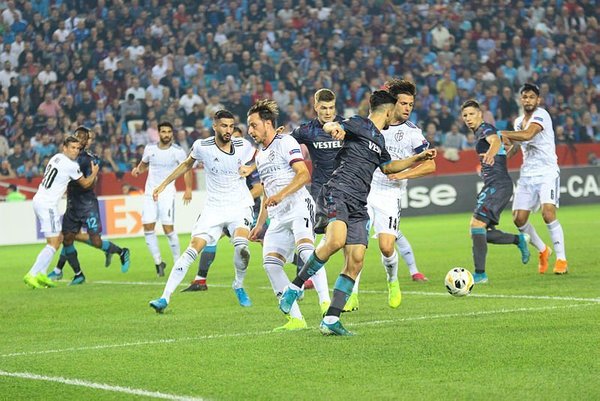 Basilea rescata un unto en si visita al Trabzonspor