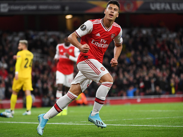 Arsenal anda a paso firme en Europa