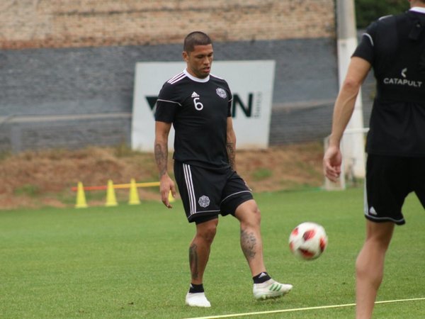 Garnero paró el probable once para el sábado